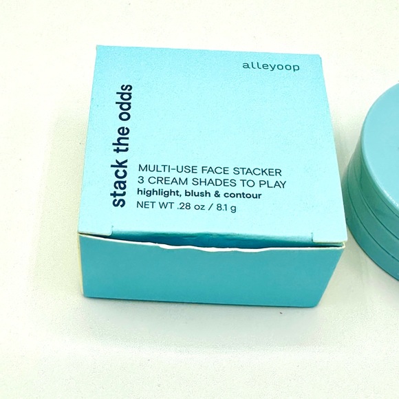 Alleyoop Stack The Odds Highlighter Blush Bronzer Sassy Pants Full Size BNIB - Picture 4 of 6